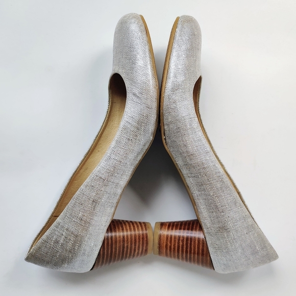 STUART WEITZMAN Coated Linen Pumps 10M Round Stacked Wooden Heel 2.5" Women's - Picture 5 of 14